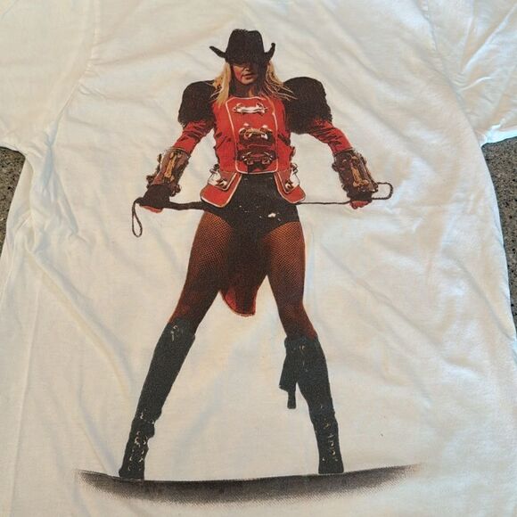 BRITNEY SPEARS 2009 Circus Tour Tee - Picture 2 of 10